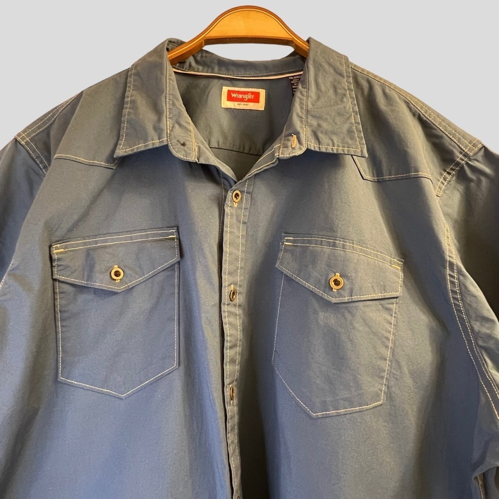 Wrangler Men’s Shirt 2XL Blue Button Down Short Sleeves - Picture 2 of 12